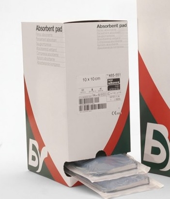 Compressa in TNT assorbente​ non aderente in confezione singola sterile