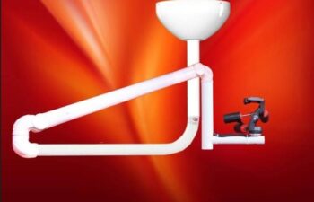 Braccio articolato a soffitto per telecamera