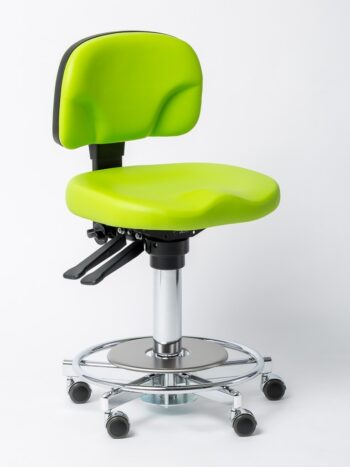 Seggiolino ergonomico con schienale altezza regolabile da 49 a 69 cm
